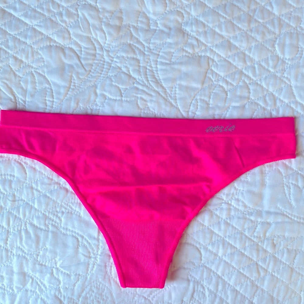 aerie Hot Pink Seamless Thong Panty